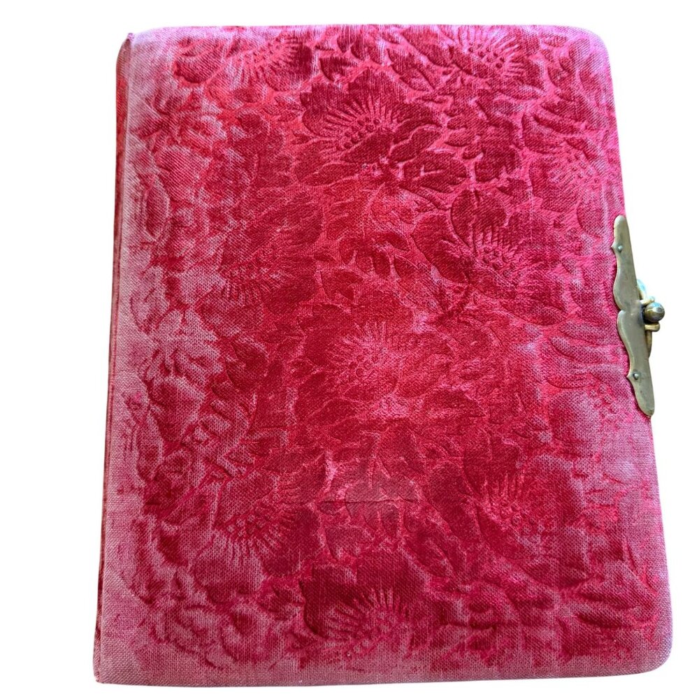 Antique photo album 1800s metal clasp full cabinet card‎ photos cloth cover